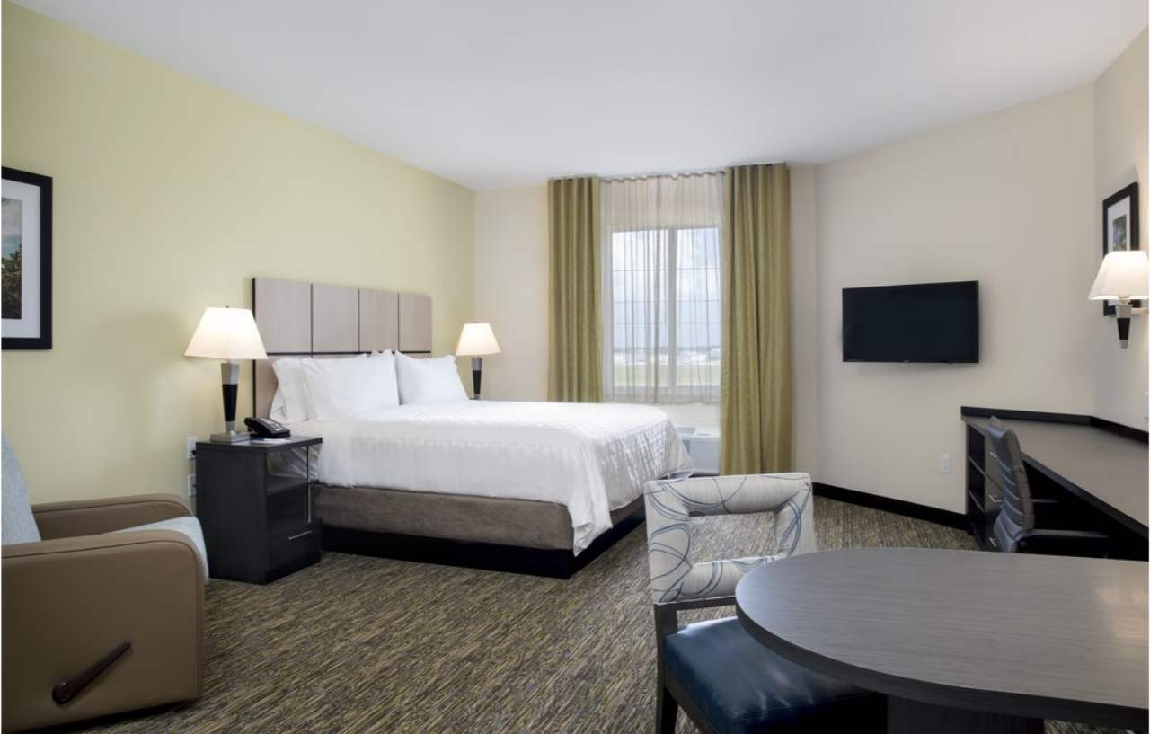 Candlewood Suites - Miami Exec Airport - Kendall By Ihg Country Walk Buitenkant foto