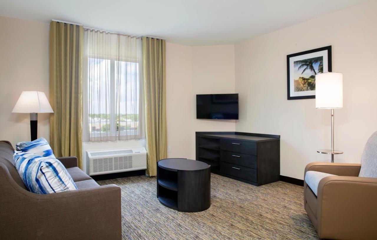 Candlewood Suites - Miami Exec Airport - Kendall By Ihg Country Walk Buitenkant foto